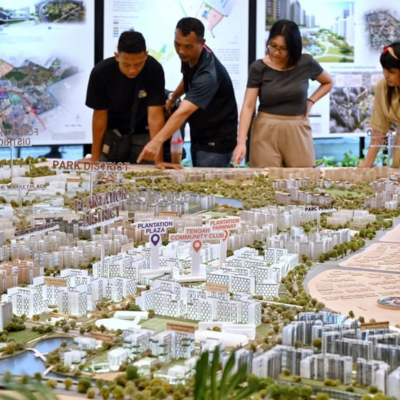 999-Year Detached House